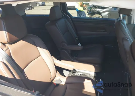 2025 Honda Odyssey Touring из США, поврежденный, VIN 5FNRL6H83SB047488